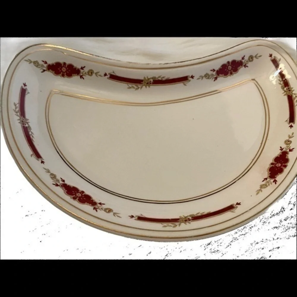 VTG.GUILDFORD MAROON PATTERN JOHNSON BROTHERS
